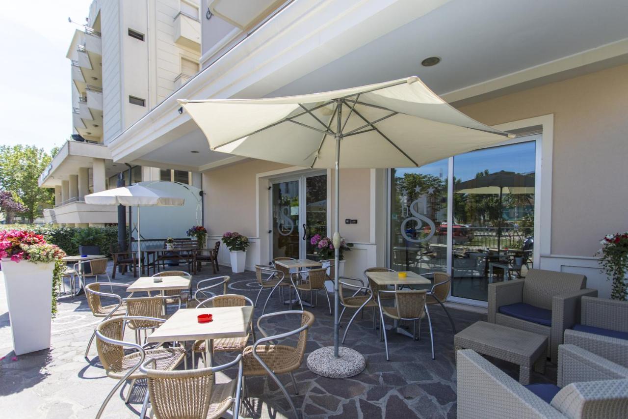 Hotel Savana Rimini Exterior photo